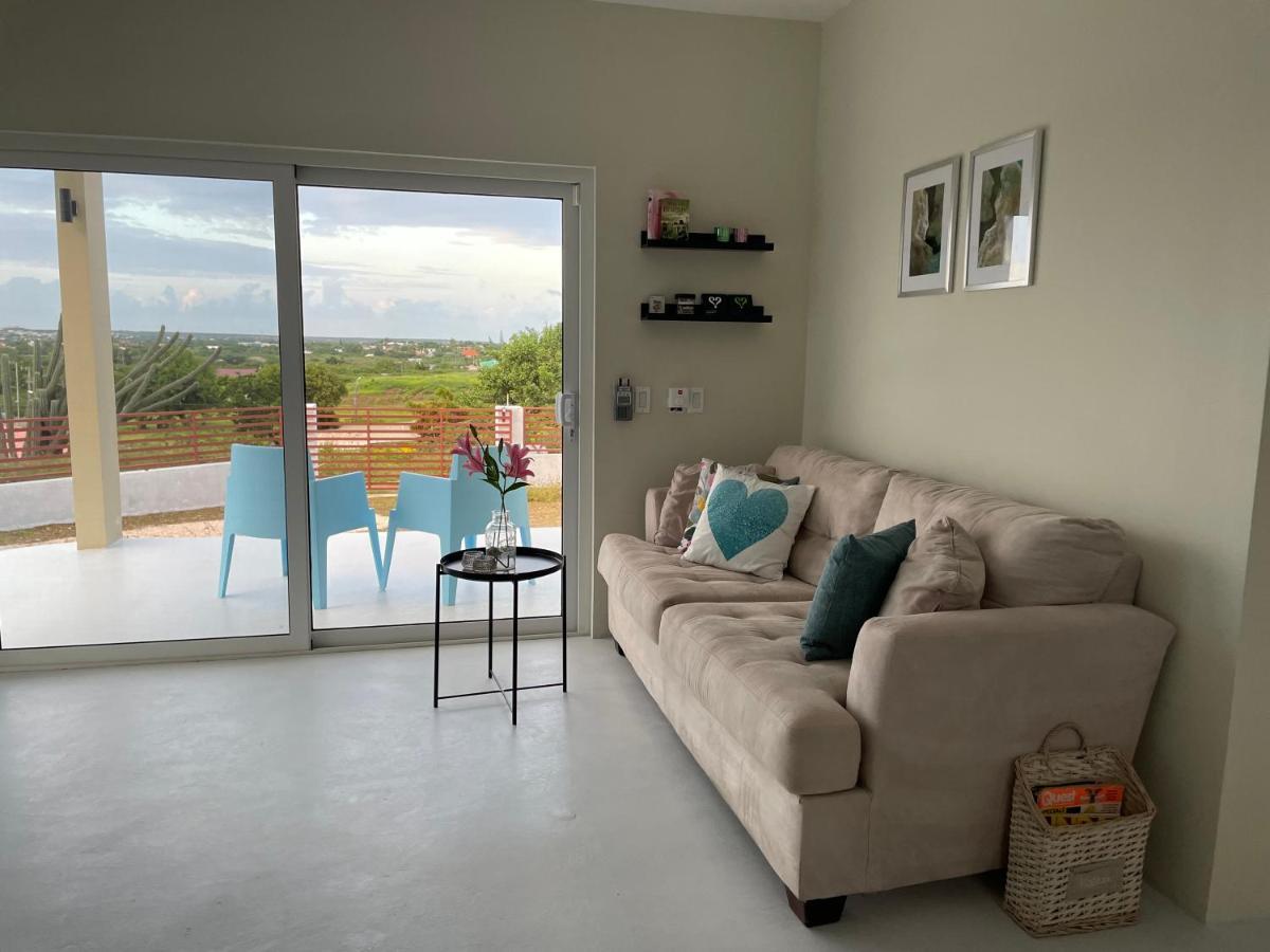 Quiet Happy Place With A View Willemstad Bagian luar foto