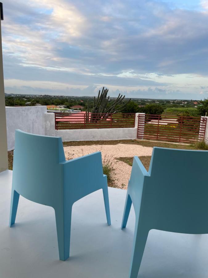 Quiet Happy Place With A View Willemstad Bagian luar foto